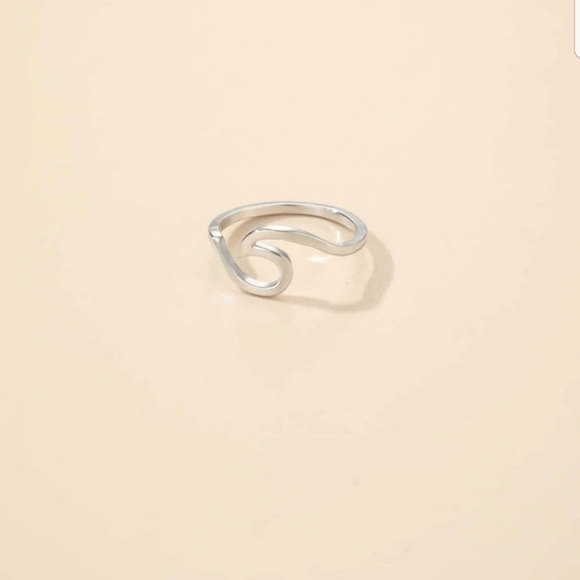 *Maribel* Beach Wave Ring - Picture 5 of 5